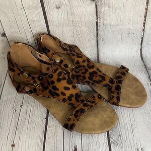Mata Leopard Print Sandals Size 8